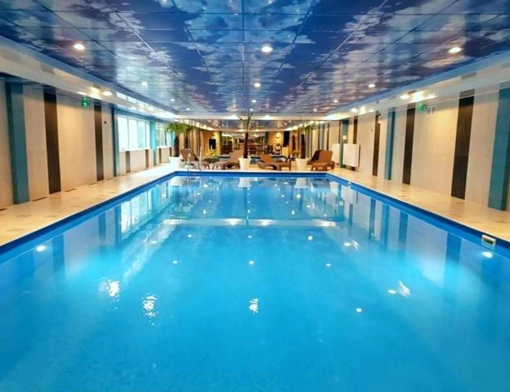 Hotel Mikorzyn Ślesin Dış mekan fotoğraf